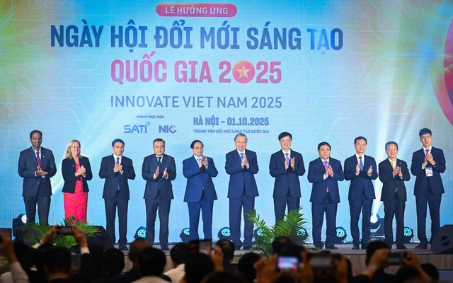 “Siêu cảng” Việt Nam SuperPort™ của T&T Group  gây ấn tượng mạnh tại VIIE 2025