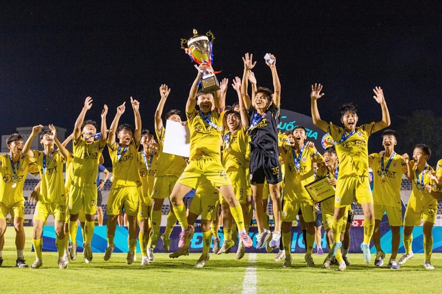 U17 Hà Nội vô địch quốc gia và hành trình bền bỉ đào tạo trẻ